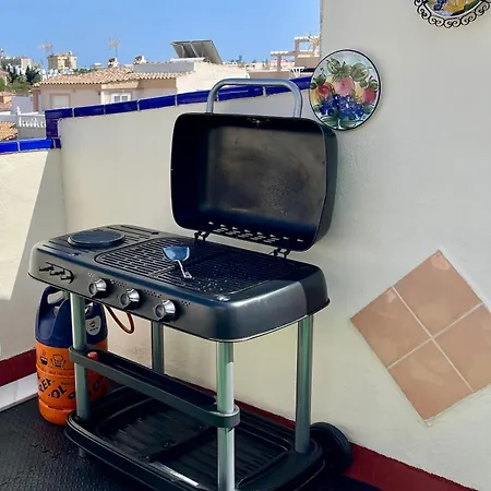 Sunny & Bbq Apartment